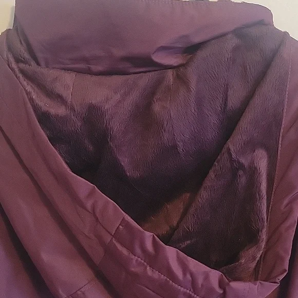 Soft Shell Jacket - Picture 3 of 8